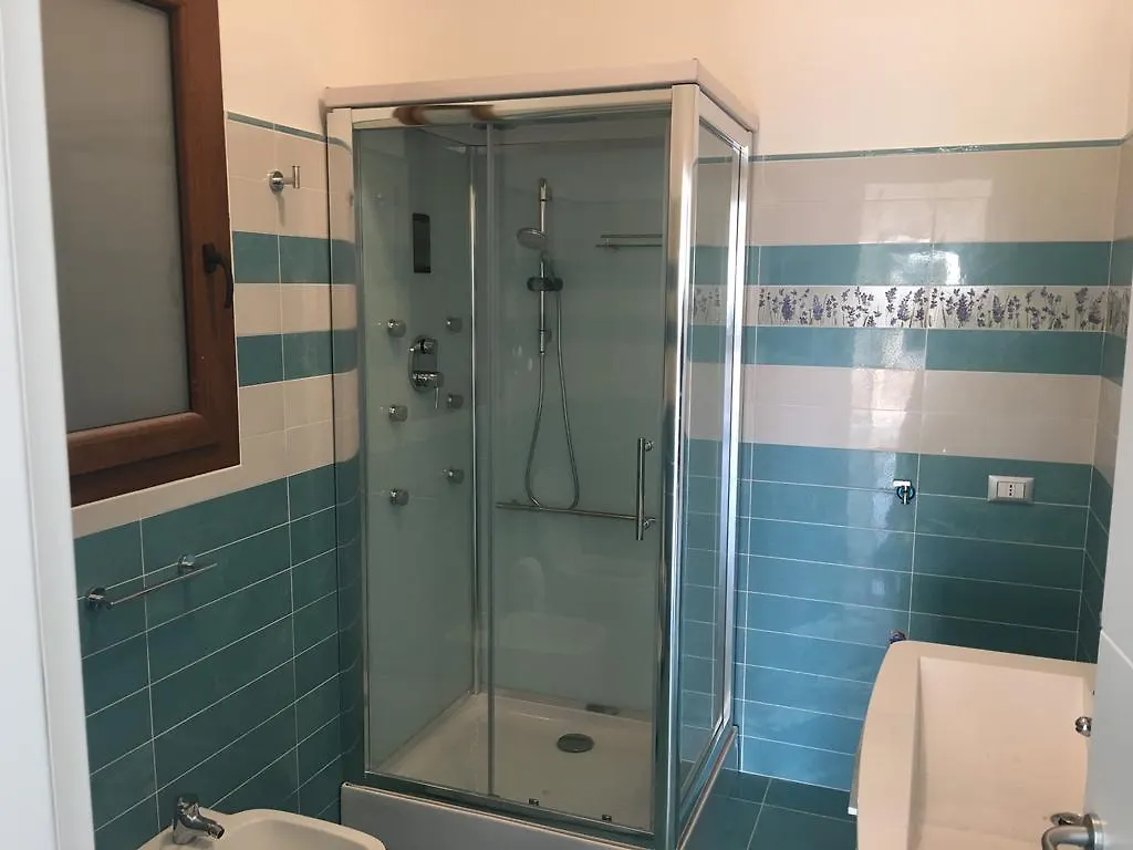 טראסיני Villa Perla Di San Cataldo דירה