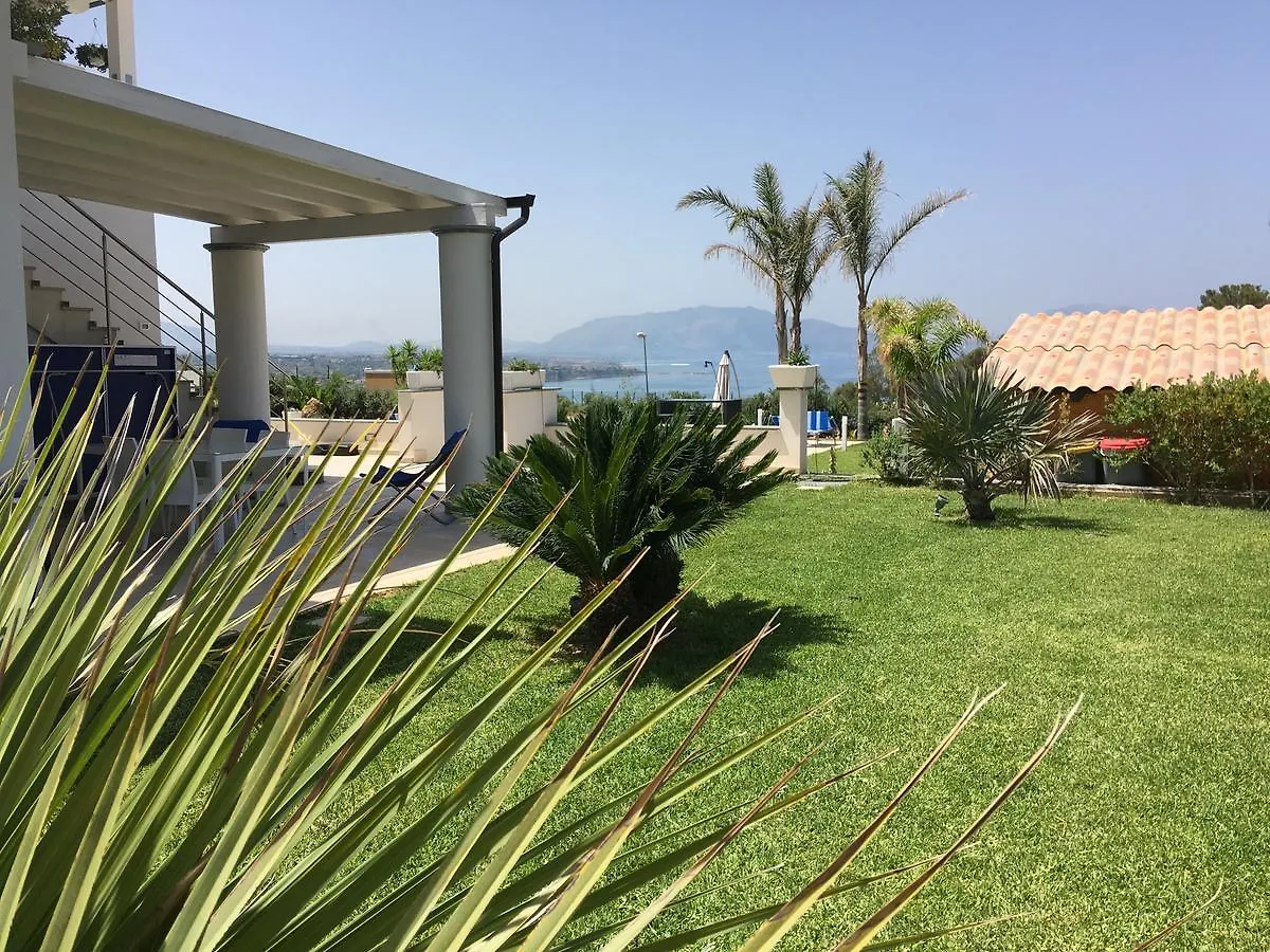 דירה טראסיני Villa Perla Di San Cataldo איטליה